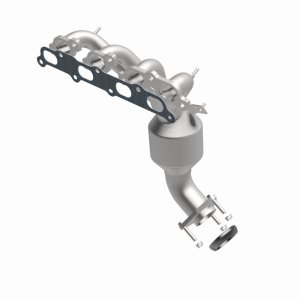 GMC Canyon Catalytic Converter - Magnaflow - Direct Fit - `04-`06