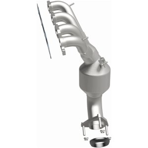 GMC Canyon Catalytic Converter - Magnaflow - Direct Fit - `04-`06