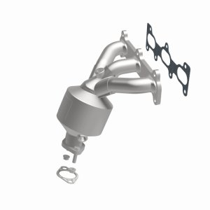 Kia Rondo Catalytic Converter - Magnaflow - HM Grade Manifold - `07-`10