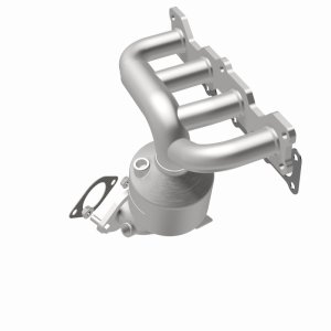 Kia Optima Catalytic Converter - Magnaflow - Direct Fit - `09-`17