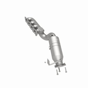 Audi A8 Quattro Catalytic Converter - Magnaflow - Direct Fit, OEM Grade, Manifold - `07-`10