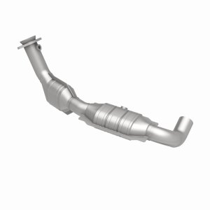 Ford Expedition Catalytic Converter - Magnaflow - Direct-Fit, Federal/EPA Compliant - `01-`02