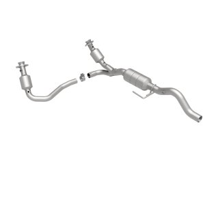 Dodge Durango Catalytic Converter - Magnaflow - Direct-Fit - `02-`03