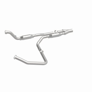 Dodge Ram 2500 Catalytic Converter - Magnaflow - Direct-Fit - `04-`07