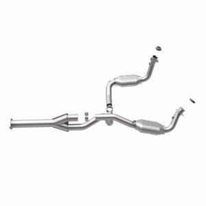 GMC Savana 1500 Performance Exhaust - Magnaflow - OEM Grade Direct-Fit Catalytic Converter - `00-`02