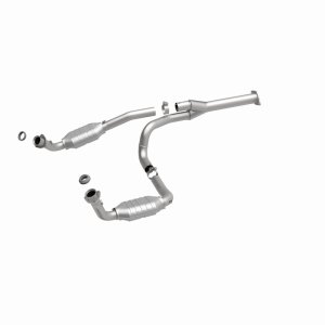 GMC Savana 1500 Performance Exhaust - Magnaflow - OEM Grade Direct-Fit Catalytic Converter - `00-`02