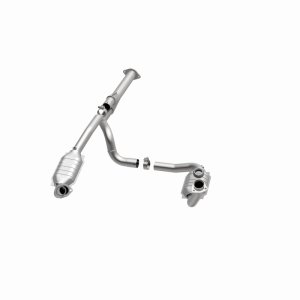 GMC Savana 1500 Performance Exhaust - Magnaflow - OEM Grade Direct-Fit Catalytic Converter - `00-`02