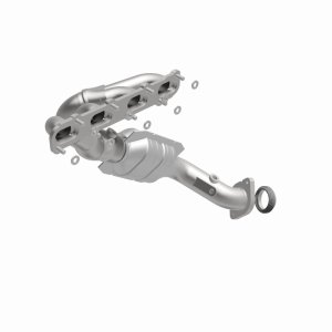 Cadillac XLR Catalytic Converter - Passenger Side - Magnaflow - OEM Grade Direct-Fit Manifold - `04-`09