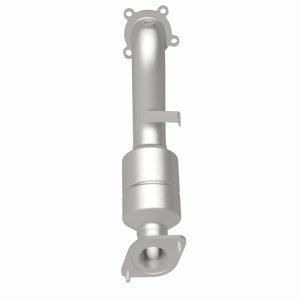 Cadillac CTS Catalytic Converter - Magnaflow - OEM Grade Direct-Fit - `14-`15