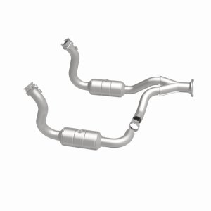 Ford F-450 Catalytic Converter - Magnaflow - Direct Fit - `08-`10 Ford F-450 Catalytic Converter - Magnaflow - Direct Fit - `08-`10