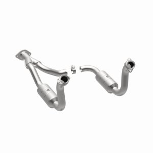 Ford F-450 Catalytic Converter - Magnaflow - Direct Fit - `08-`10 Ford F-450 Catalytic Converter - Magnaflow - Direct Fit - `08-`10