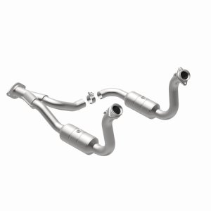 Ford F-450 Catalytic Converter - Magnaflow - Direct Fit - `08-`10 Ford F-450 Catalytic Converter - Magnaflow - Direct Fit - `08-`10