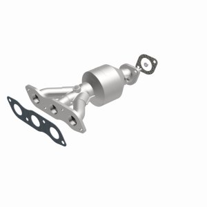 Mitsubishi Outlander Performance Exhaust - Magnaflow - OEM Grade Direct-Fit Catalytic Converter - `07-`09