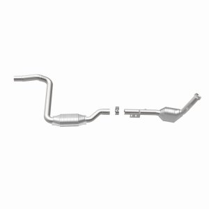 Mercedes-Benz M Class Catalytic Converter - Underbody - Magnaflow - OEM Grade Direct-Fit - `03-`05