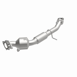 Ford Transit Connect Catalytic Converter - Underbody - Magnaflow - OEM Grade Direct-Fit - `10-`13 Ford Transit Connect Catalytic Converter - Underbody - Magnaflow - OEM Grade Direct-Fit - `10-`13