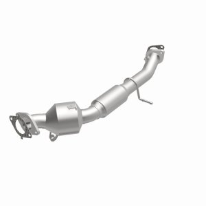 Ford Transit Connect Catalytic Converter - Underbody - Magnaflow - OEM Grade Direct-Fit - `10-`13 Ford Transit Connect Catalytic Converter - Underbody - Magnaflow - OEM Grade Direct-Fit - `10-`13