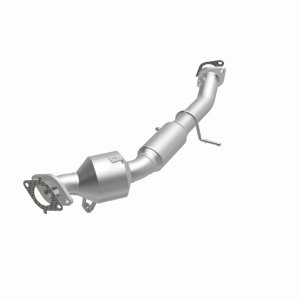 Ford Transit Connect Catalytic Converter - Underbody - Magnaflow - OEM Grade Direct-Fit - `10-`13 Ford Transit Connect Catalytic Converter - Underbody - Magnaflow - OEM Grade Direct-Fit - `10-`13