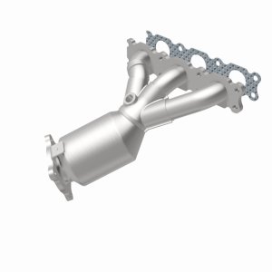 Land Rover LR2 Manifold Catalytic Converter - Magnaflow - OEM Grade Direct-Fit, EPA/Federal Compliant, 409 Stainless Steel - `08-`12