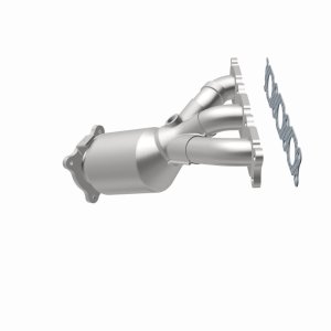 Land Rover LR2 Manifold Catalytic Converter - Magnaflow - OEM Grade Direct-Fit, EPA/Federal Compliant, 409 Stainless Steel - `08-`12