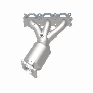 Land Rover LR2 Manifold Catalytic Converter - Magnaflow - OEM Grade Direct-Fit, EPA/Federal Compliant, 409 Stainless Steel - `08-`12