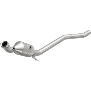 Mercedes-Benz R350 Catalytic Converter - Underbody - Magnaflow - Direct-Fit - `06-`11