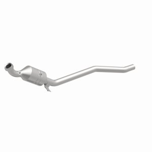 Mercedes-Benz R350 Catalytic Converter - Underbody - Magnaflow - Direct-Fit - `06-`11