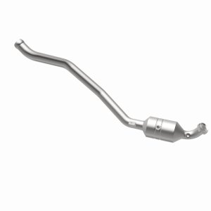 Mercedes-Benz R350 Catalytic Converter - Underbody - Magnaflow - OEM Grade Direct-Fit - `06-`11