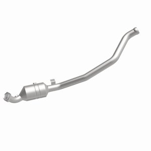 Mercedes-Benz R350 Catalytic Converter - Underbody - Magnaflow - OEM Grade Direct-Fit - `06-`11