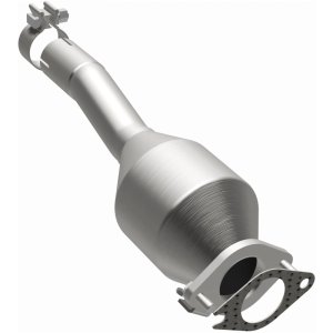 Ford Transit Connect Catalytic Converter - Underbody - Magnaflow - OEM Grade Direct-Fit - `10-`13 Ford Transit Connect Catalytic Converter - Underbody - Magnaflow - OEM Grade Direct-Fit - `10-`13
