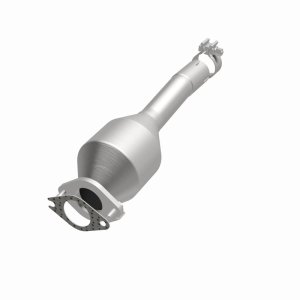 Ford Transit Connect Catalytic Converter - Underbody - Magnaflow - OEM Grade Direct-Fit - `10-`13 Ford Transit Connect Catalytic Converter - Underbody - Magnaflow - OEM Grade Direct-Fit - `10-`13