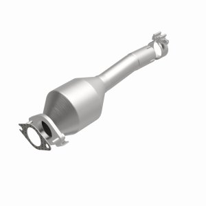 Ford Transit Connect Catalytic Converter - Underbody - Magnaflow - OEM Grade Direct-Fit - `10-`13 Ford Transit Connect Catalytic Converter - Underbody - Magnaflow - OEM Grade Direct-Fit - `10-`13