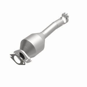 Ford Transit Connect Catalytic Converter - Underbody - Magnaflow - OEM Grade Direct-Fit - `10-`13 Ford Transit Connect Catalytic Converter - Underbody - Magnaflow - OEM Grade Direct-Fit - `10-`13