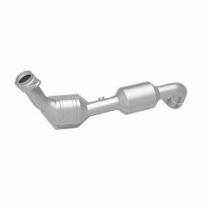 Ford F-150 Catalytic Converter Direct Fit - Magnaflow - OEM Grade Direct-Fit - `04-`06