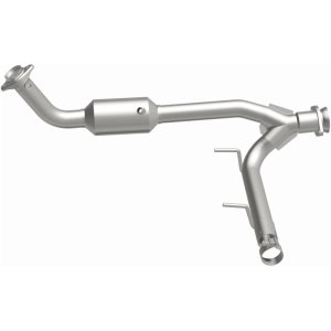 Lincoln Navigator Catalytic Converter - Magnaflow - Direct Fit - `05-`06