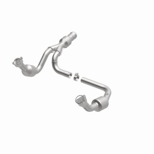 Cadillac Escalade Catalytic Converter - Magnaflow - Direct Fit - `11-`14