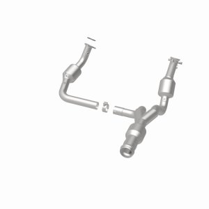 GMC Yukon Catalytic Converter - Magnaflow - Direct Fit - `11-`14
