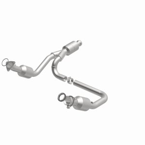 Chevrolet Silverado 1500 Catalytic Converter - Magnaflow - Direct-Fit - `16-`18 Chevrolet Silverado 1500 Catalytic Converter - Magnaflow - Direct-Fit - `16-`18