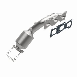 Hyundai Genesis Coupe Catalytic Converter - Magnaflow - OEM Grade Federal / EPA Compliant Direct-Fit - `13-`16