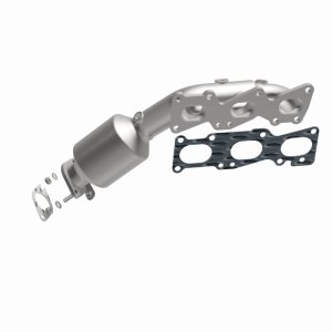 Hyundai Genesis Coupe Catalytic Converter - Magnaflow - OEM Grade Federal / EPA Compliant Direct-Fit - `13-`16