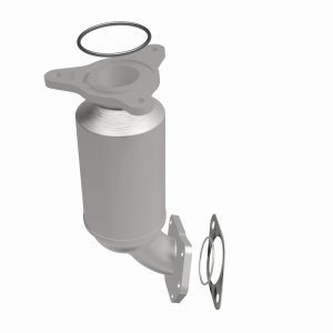 Chevrolet Malibu Catalytic Converter - Underbody - Magnaflow - Direct Fit - `13-`15 Chevrolet Malibu Catalytic Converter - Underbody - Magnaflow - Direct Fit - `13-`15