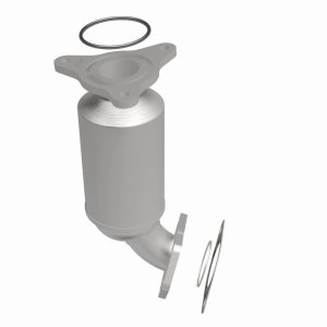 Chevrolet Malibu Catalytic Converter - Underbody - Magnaflow - Direct Fit - `13-`15