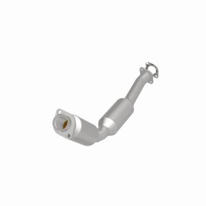 Ford Crown Victoria Catalytic Converter - Magnaflow - Direct Fit - `04-`08