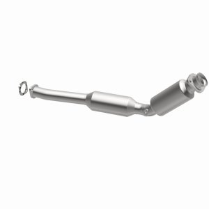 Ford Crown Victoria Catalytic Converter - Magnaflow - Direct Fit - `04-`08