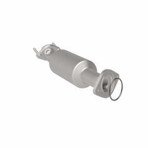 Ford Freestyle Catalytic Converter - Magnaflow - California Grade CARB Compliant Direct-Fit - `05-`07