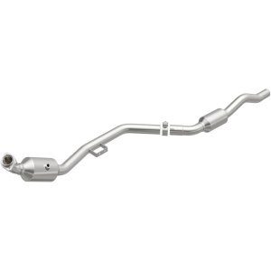 Mercedes-Benz E350 Catalytic Converter - Underbody - Magnaflow - California Grade CARB Compliant Direct-Fit - 2007
