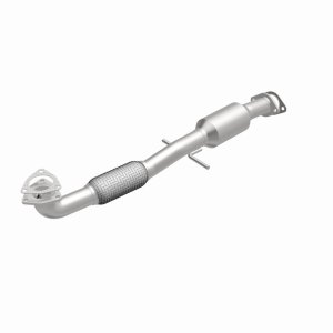 Chevrolet Malibu Catalytic Converter - Magnaflow - California Grade CARB Compliant - `13-`14