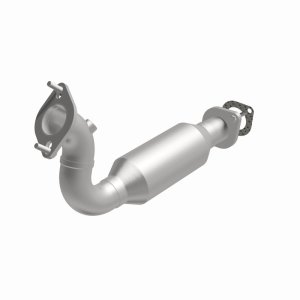 Cadillac SRX Catalytic Converter - Magnaflow - California Grade CARB Compliant Direct-Fit - 2009