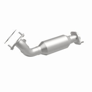 Cadillac SRX Catalytic Converter - Magnaflow - California Grade CARB Compliant - 2009