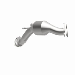 Audi Q7 Catalytic Converter - Magnaflow - California Grade CARB Compliant - `11-`15