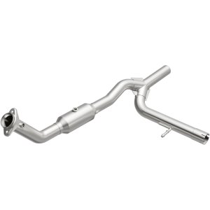 Ford F-150 Catalytic Converter - Magnaflow - California Grade, CARB Compliant - `07-`08
